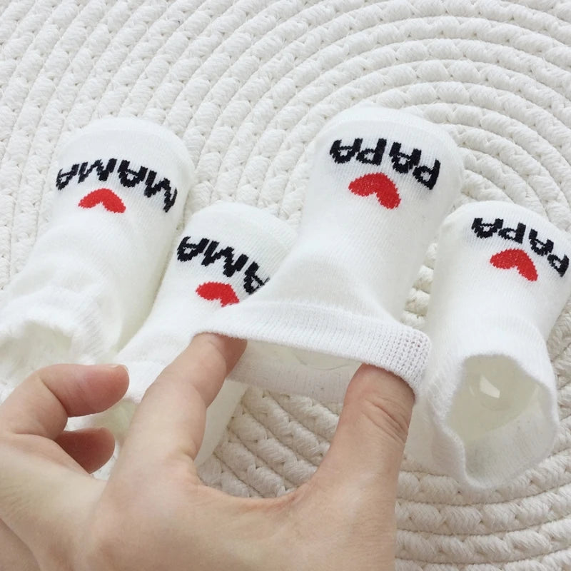 2Pairs Newborn Baby Girls Boys Socks White Cute Love MAMA PAPA Bebe Cotton Socks Gift Toddler Crew Socks Pack Design